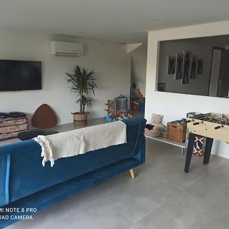 Ferienhaus Agreable Familiale Avec Piscine Prades-le-Lez