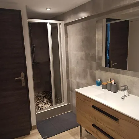 Ferienhaus Agreable Familiale Avec Piscine